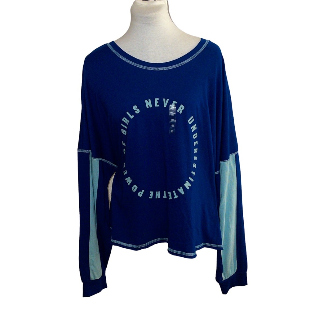 Flirtitude Active Never Underestimate the Power of a Girl Graphic 3X